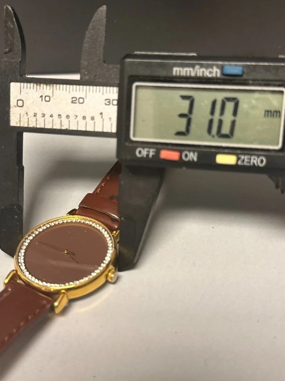 VTG. Tali Bevelry Hills Watch Women Gold Tone Brown Dial Leather Band 9